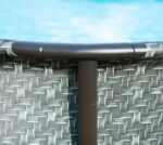 Summer Waves Frame Pool Komplettset | Rund 488x122 cm Rattanoptik Grau | Aufstellpool Set | Gartenpool & Schwimmbecken inkl. Filterpumpe, Einstiegsleiter, Abdeckplane, Bodenvlies & Reinigungsset